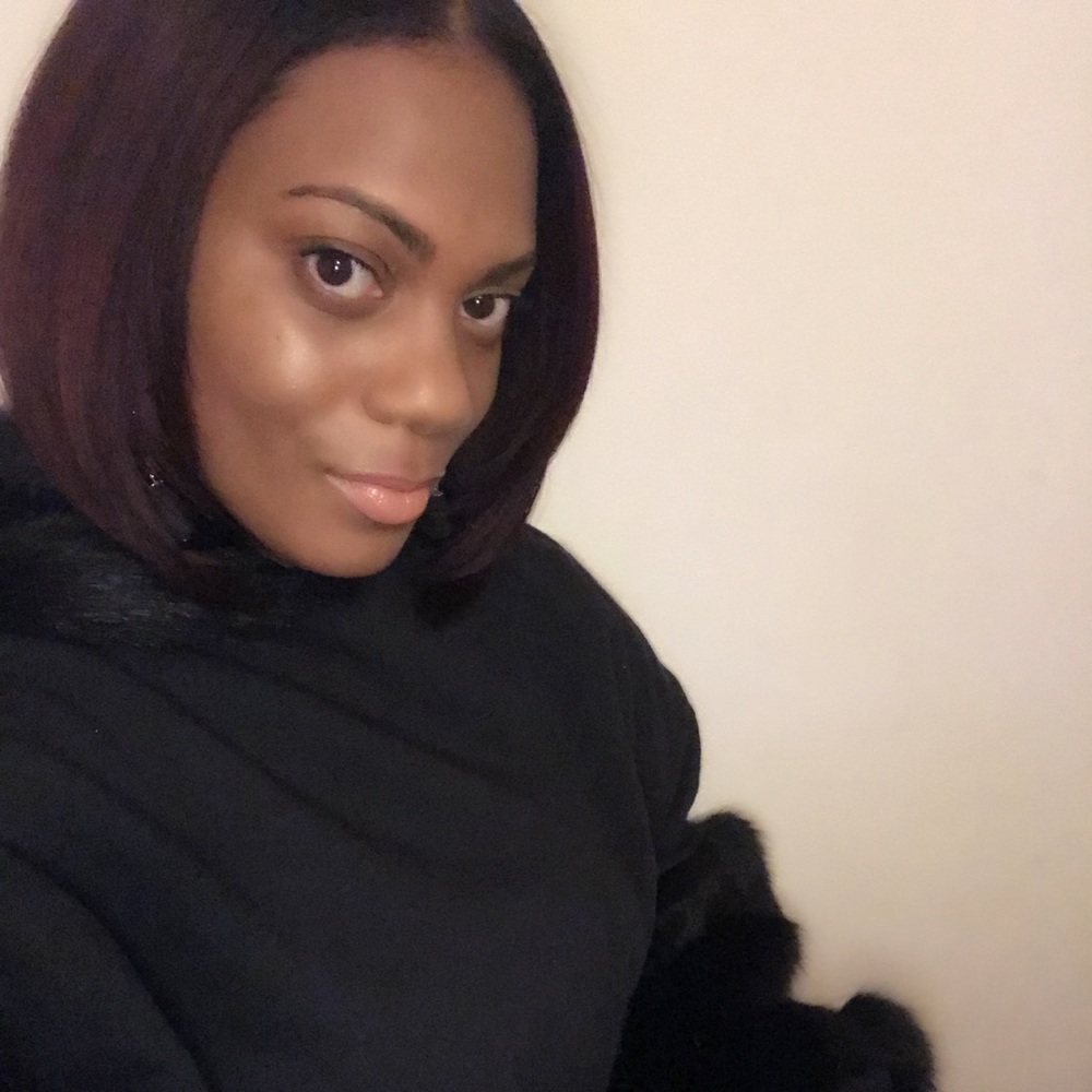 Meet your Posher, Atiya